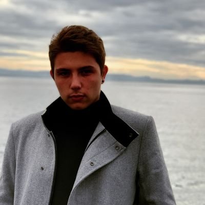 Bryan Frily, Jurist, Avocat, JuristGate